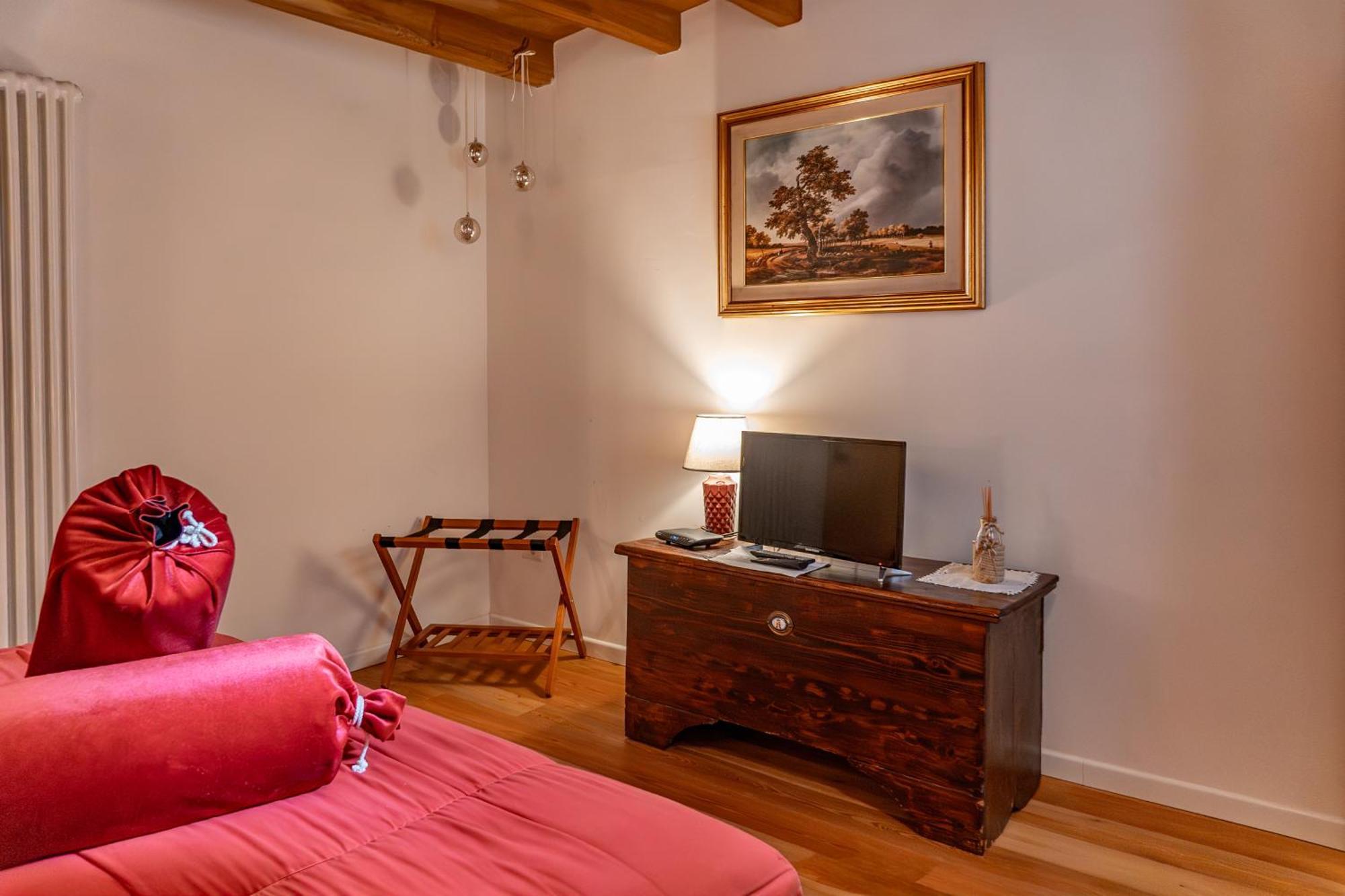 B&B Il Gufo Erto Bagian luar foto