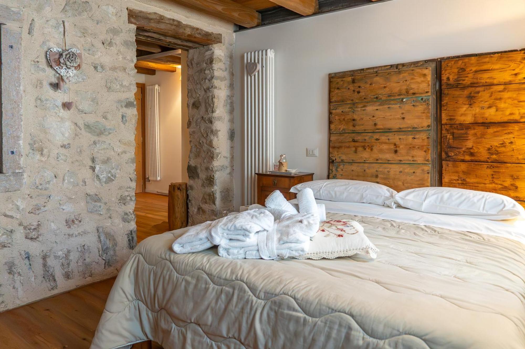B&B Il Gufo Erto Bagian luar foto
