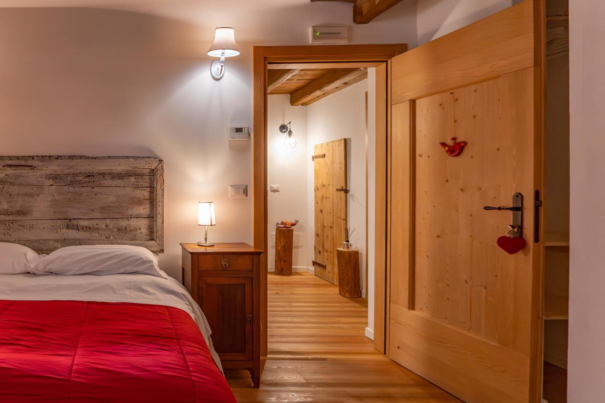B&B Il Gufo Erto Bagian luar foto